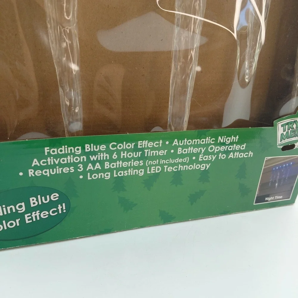 Vtg NOS Planet Christmas LED Lighted Outdoor Icicle Fading White Color Battery
